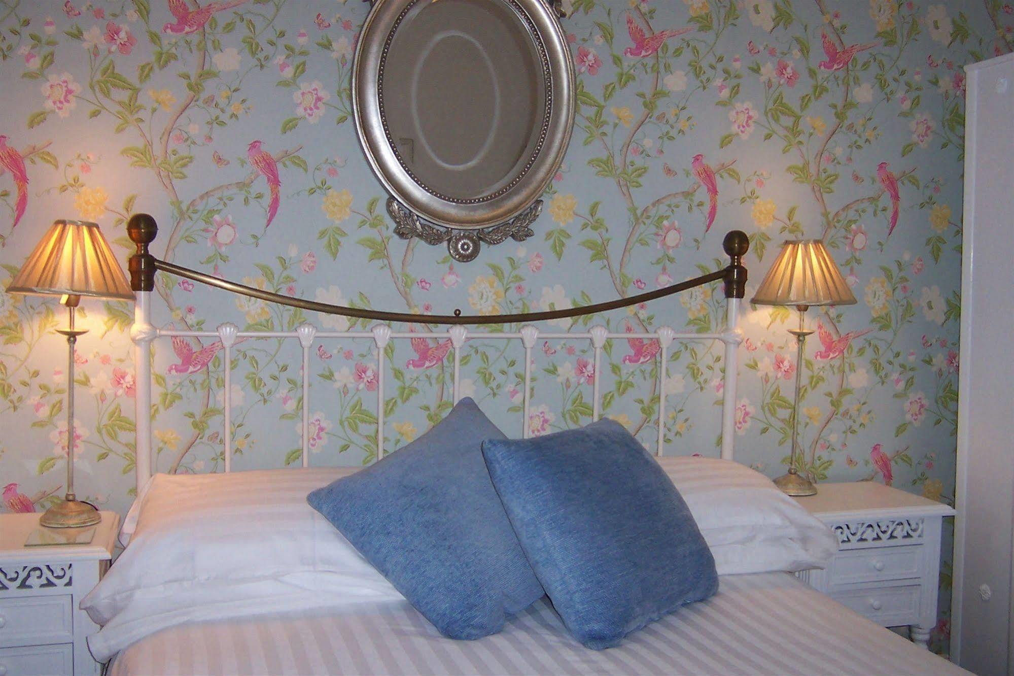 Caddon View Country Guest House Иннерлитен Экстерьер фото